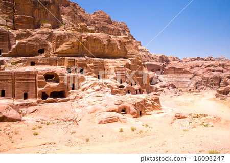 Petra Jordan Petra Jordan 16093247