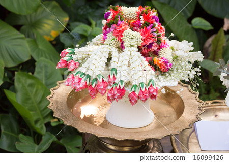 Thai jasmin wedding garland Thai jasmin wedding garland 16099426