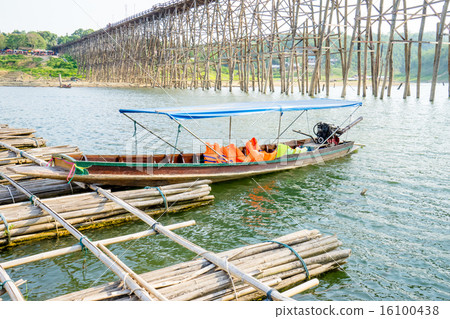 old wooden bridge Bridge 16100438