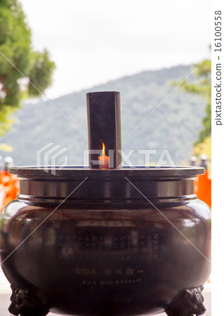 Kurama Temple,Honkado Kanno的恆香爐 Kurama Temple,Honkado Kanno的恆香爐 16100558
