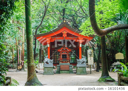 Qingdao Shrine 16101436