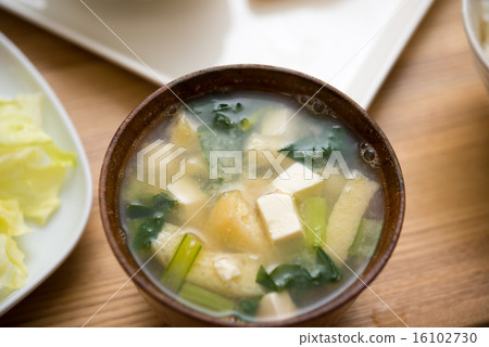 Miso soup 16102730