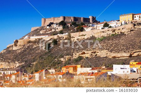 General view of castle of Chinchilla General view of castle of Chinchilla 16103010