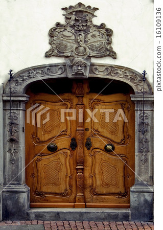 door in konstanz germany 16109136