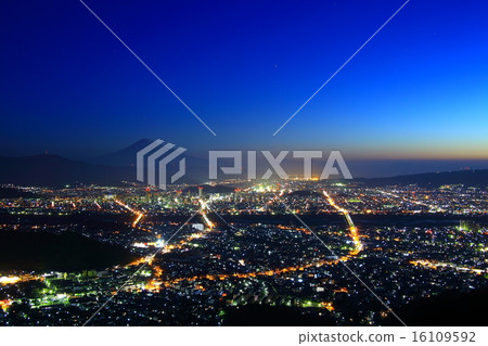 靜岡市在早晨發光 16109592