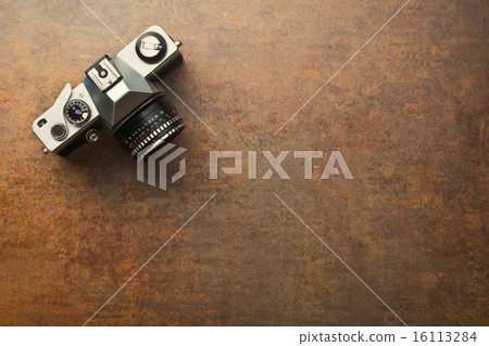 old analogue camera old analogue camera 16113284