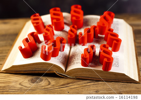 Paragraph, law and justice concept, wooden gavel Paragraph, law and justice concept, wooden gavel 16114198