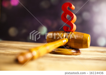 Paragraph, law theme, mallet of judge 16114436
