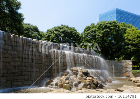 Shinjuku Niagara Falls in Shinjuku Central Park 16114781