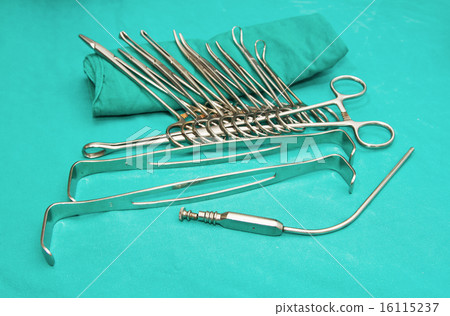 set of surgical instrument on sterile table 16115237