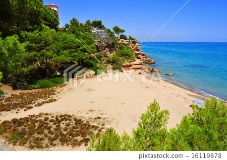 Cala dels Vienesos beach, in Miami Platja, Spain Cala dels Vienesos beach, in Miami Platja, Spain 16119878