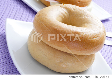 plain bagels 16120144