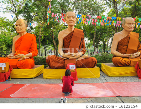 Thailand, Bangkok Water Festival 16122154
