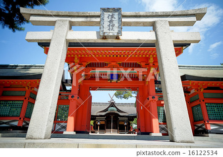 Koetsu gate overlying the stone torii of Sumiyoshi Taisei Koetsu gate overlying the stone torii of Sumiyoshi Taisei 16122534
