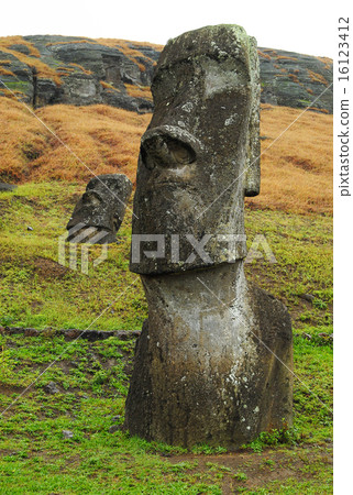 Chile Easter Island Rano Lalak Moai Chile Easter Island Rano Lalak Moai 16123412
