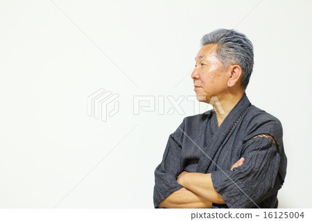 Senior male 16125004