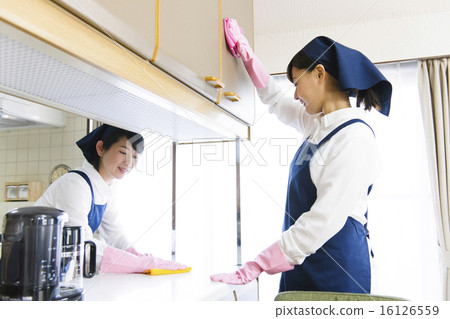 House keeper House keeper 16126559