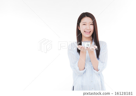 Woman with a house model 16128181