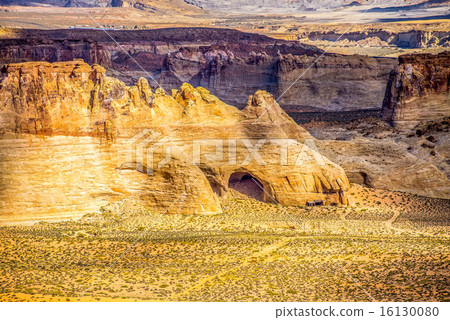 landscape scenes near lake powell   16130080
