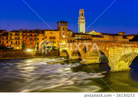 Ponte Pietra and Adige at night, Verona, Italy 16130253