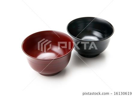 Bowl of lacquerware 16130619