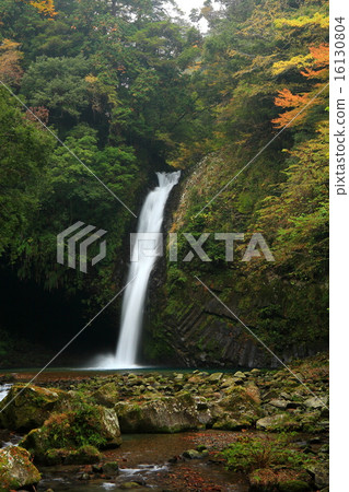 Rinno Waterfall 16130804