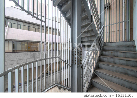 建築物的緊急樓梯 16131103
