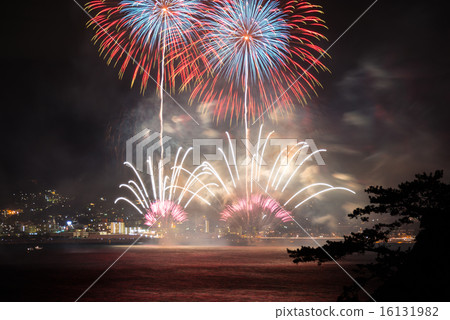 Maritime fireworks 16131982