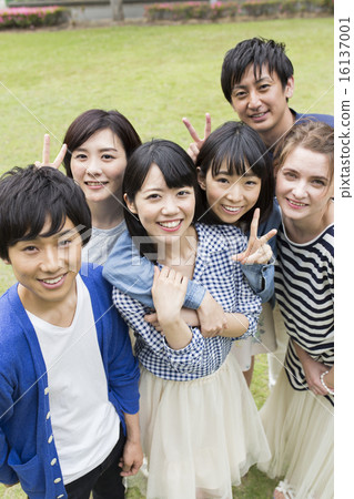 University student 16137001