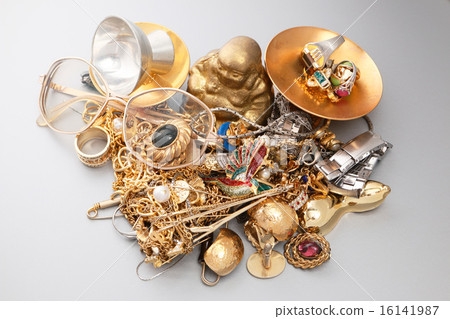 Gold product 16141987