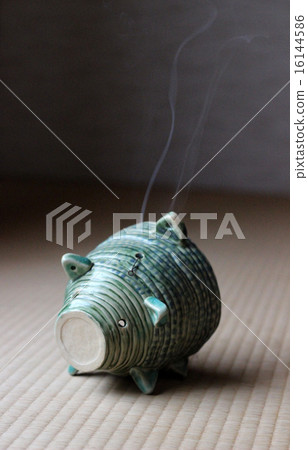 Mosquito coil Mosquito coils pig pig 16144586