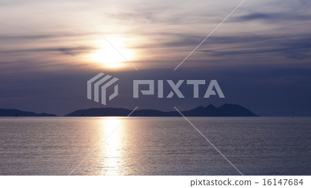 Monteagudo Island Sunset. Monteagudo Island Sunset. 16147684