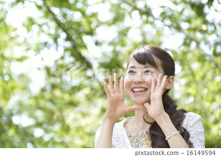 Shure fresh green and lady send a cheering cheer 16149594