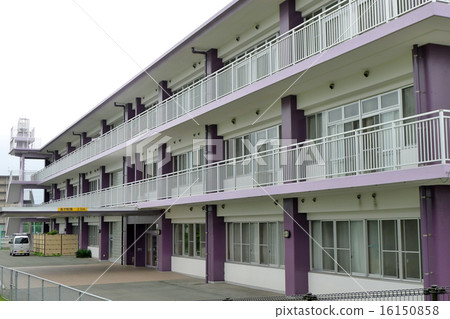 Nursing home  16150858