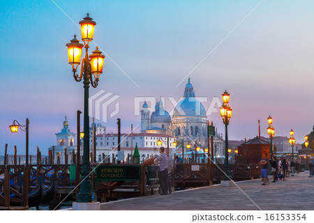 Grand canal, Venice, Italy Grand canal, Venice, Italy 16153354