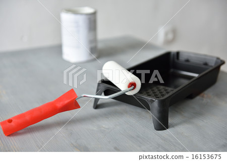 Paint roller on a tray Paint roller on a tray 16153675