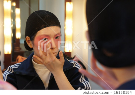Peking Opera Makeup Peking Opera Makeup 16158194
