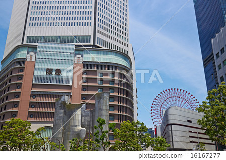 梅田阪急百貨和HEP五 16167277