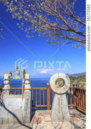 從靜岡縣伊豆的情人點看到的富士山 16173563