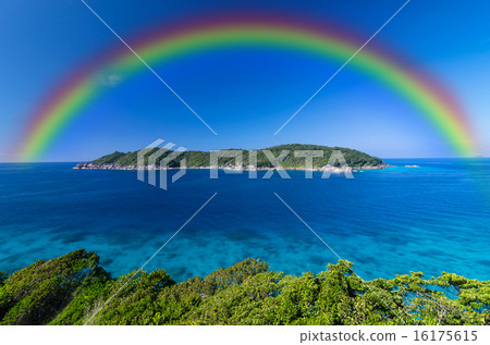 Tropical beach with rainbow, Top view of Similan Islands, Andama 16175615