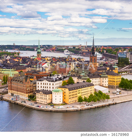 Gamla stan, Sweden, Scandinavia, Europe. 16178960