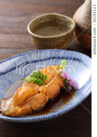 Boiled curry and heat 16193121