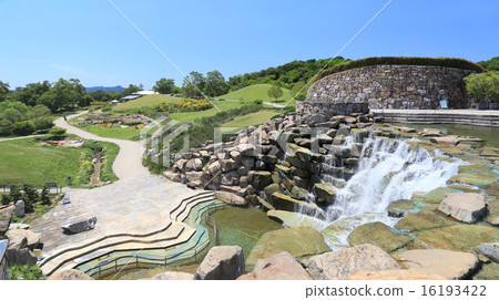 View of Valley of the blue dragon from the "Sankei Man-gou Park of State", the "Ryuuguin Waterfall" of Ryuu no Sato 16193422