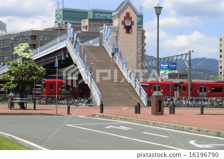 Tosu Station side "Rainbow Bridge" 16196790