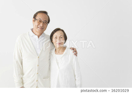 Friends Senior couple 16201029