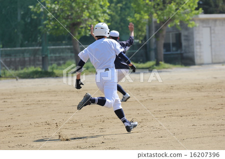 High School Baseball (Running!) High School Baseball (Running!) 16207396