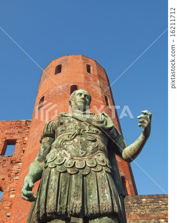 Roman statue of Augustus Roman statue of Augustus 16211712