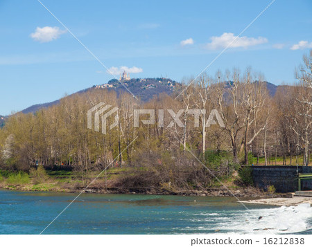 River Po Turin River Po Turin 16212838