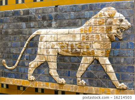 Fragment of the Babylonian Ishtar Gate  16214503