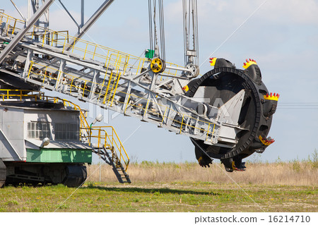 Opencast brown coal mine. Bucket wheel excavator. 16214710